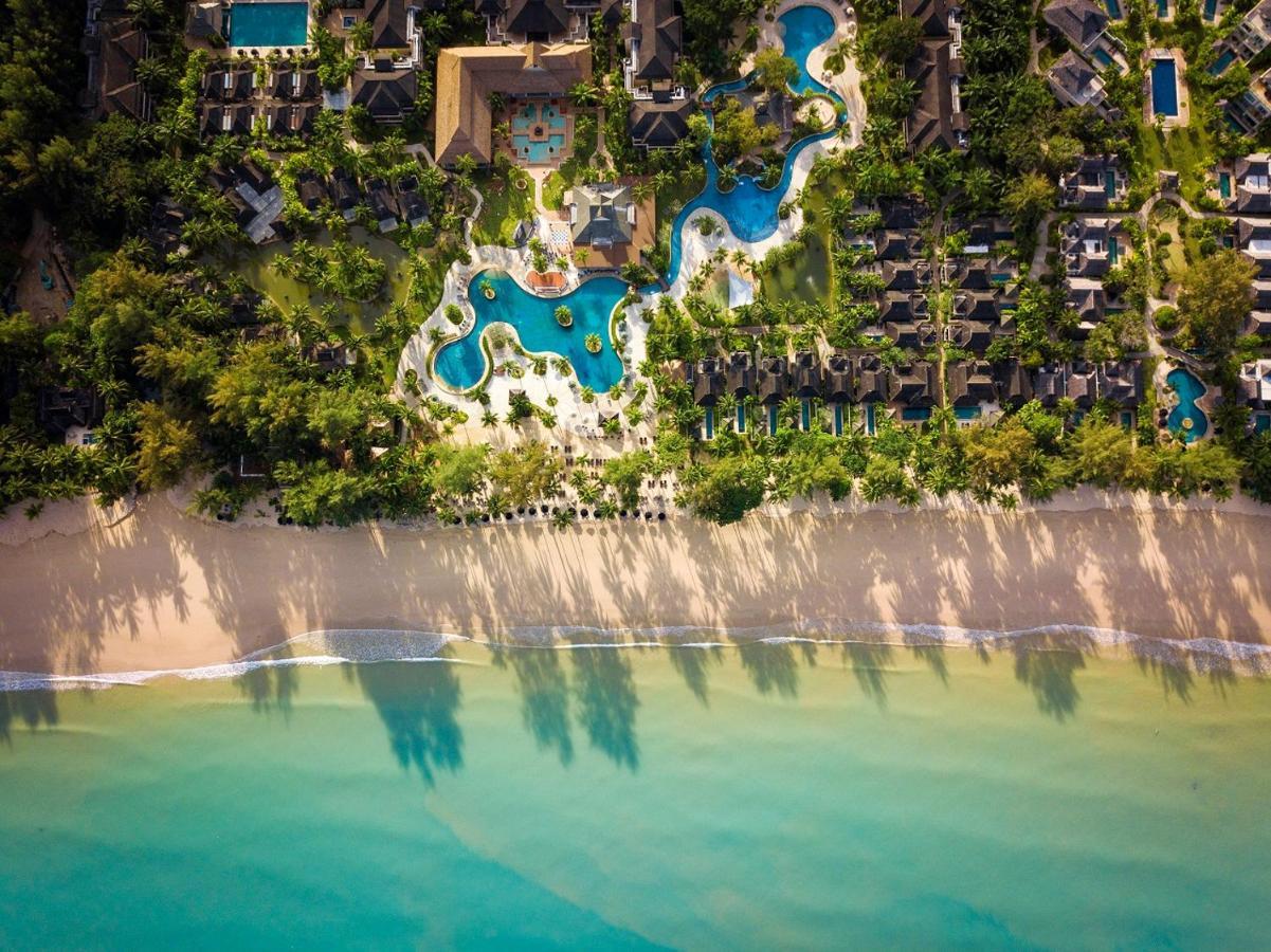 Hotel Robinson Khao Lak Esterno foto